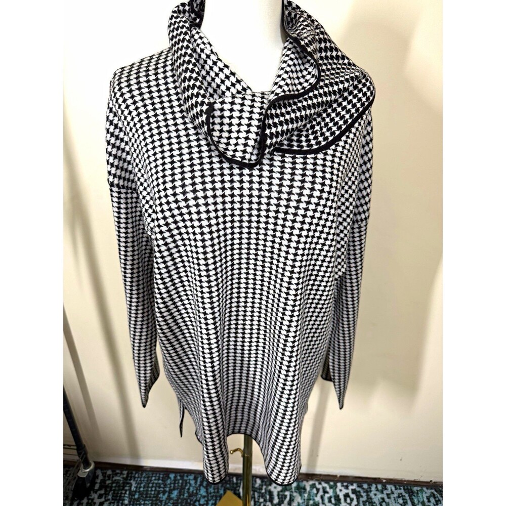 Calvin Klein Womens Pullover Sweater Size L Black/White Houndstooth Cowl 386